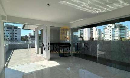 Cobertura de 4 Quartos com 4 Vagas e Terraço Panorâmico no Bairro Liberdade