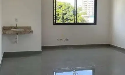 Sala comercial com 43 m², 2 banheiros, localizada no bairro são luiz