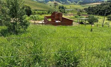 lote plano mil metros com disponibilidade para construir