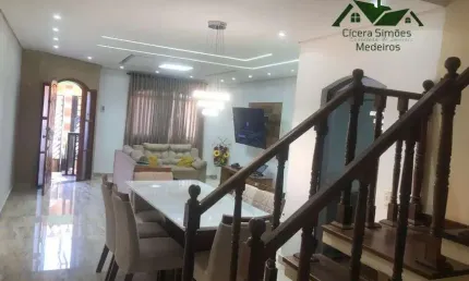 Sobrado para venda com 253 metros quadrados com 3 quartos em Jardim Rina - Santo André - SP