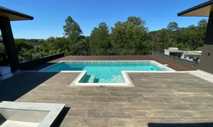 Casa de condomínio térrea para venda possui 350 metros quadrados com 4 quartos