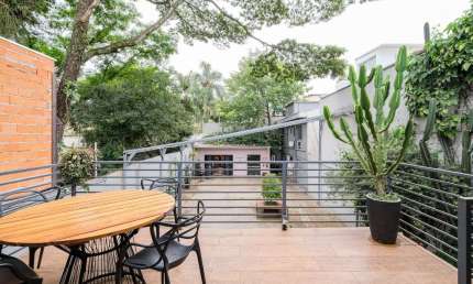 Casa com 4 quartos à venda na Jaques Felix, 85, Vila Nova Conceição, São Paulo por R$ 25.000.000