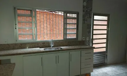 Casa com 2 quartos à venda na vila virgínia, itaquaquecetuba  por r$ 480.000