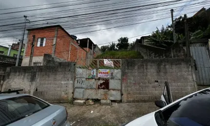 Terreno à venda no Jardim São Manoel, Itaquaquecetuba  por R$ 300.000