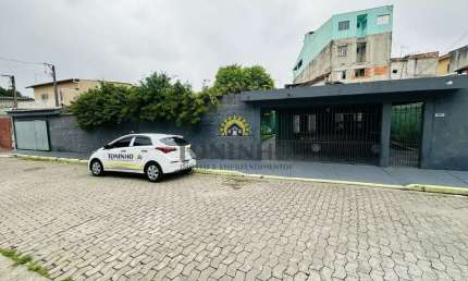 Casa com 4 quartos à venda no Jardim Gonçalves, Itaquaquecetuba  por R$ 1.060.000