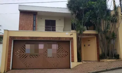 Casa com 4 quartos à venda no Alto Ipiranga, Mogi das Cruzes  por R$ 850.000
