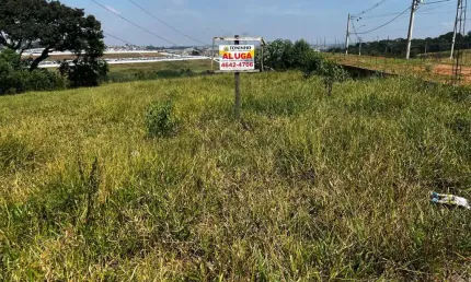 Terreno comercial para alugar no Jardim Rio Negro, Itaquaquecetuba  por R$ 1.100