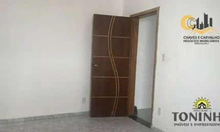 Casa à venda no Parque Piratininga, Itaquaquecetuba  por R$ 780.000