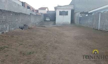 Casa com 2 quartos à venda na Vila Virgínia, Itaquaquecetuba  por R$ 780.000