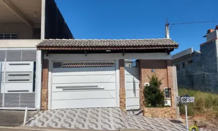 Casa com 2 quartos à venda no Residencial Jasmim, Itaquaquecetuba  por R$ 450.000