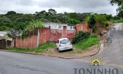 Terreno à venda na Chácara Holiday, Itaquaquecetuba  por R$ 560.000
