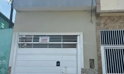 Casa com 3 quartos à venda no O Pequeno Coração, Itaquaquecetuba  por R$ 370.000