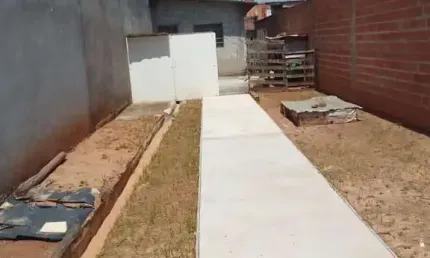 Casa à venda no Parque Residencial Marengo, Itaquaquecetuba  por R$ 212.000
