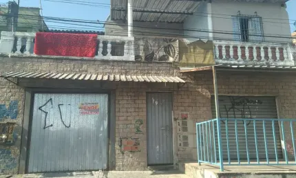 Casa à venda no Jardim Caiubi, Itaquaquecetuba  por R$ 400.000