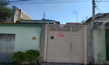 Casa com 3 quartos à venda na Vila Miranda, Itaquaquecetuba  por R$ 350.000