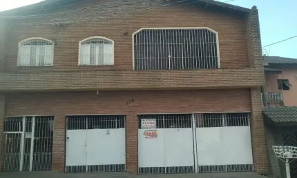 Casa à venda na Vila Virgínia, Itaquaquecetuba  por R$ 4.300.000