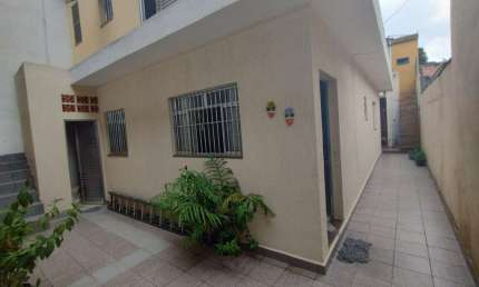 Casa à venda na Vila Monte Belo, Itaquaquecetuba  por R$ 600.000