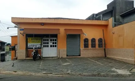 Prédio à venda na Vila Zeferina, Itaquaquecetuba  por R$ 1.200.000