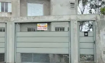 Casa à venda no Residencial Jasmim, Itaquaquecetuba  por R$ 500.000