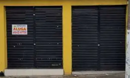 Sala comercial para alugar na Vila Monte Belo, Itaquaquecetuba  por R$ 1.900