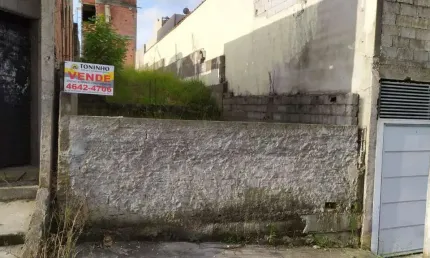 Terreno à venda na Vila Vermont, Itaquaquecetuba  por R$ 150.000