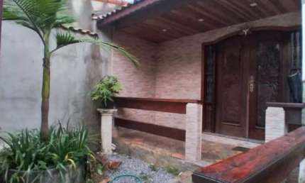 Casa com 3 quartos à venda na Vila Virgínia, Itaquaquecetuba  por R$ 650.000