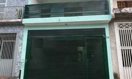 Casa com 4 quartos à venda na Vila Virgínia, Itaquaquecetuba  por R$ 530.000