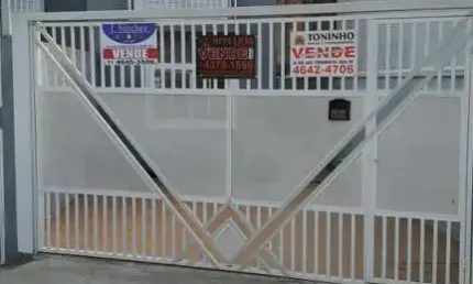 Casa comercial com 1 sala à venda no Jardim Santa Rita II, Itaquaquecetuba  por R$ 800.000