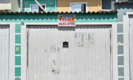 Casa com 2 quartos à venda no Jardim Paineira, Itaquaquecetuba  por R$ 270.000