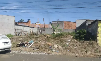Terreno à venda no Parque Residencial Marengo, Itaquaquecetuba  por R$ 150.000