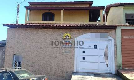 Casa com 3 quartos à venda no Jardim dos Ipês, Itaquaquecetuba  por R$ 850.000