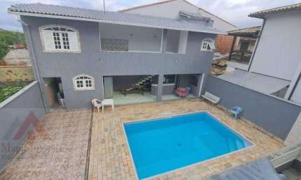 Casa à Venda em Piratininga - Niterói | Região Oceânica | 351 m² | Completa, Moderna e Bem Localizada!