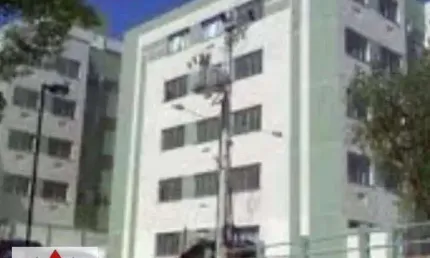 Apartamento com 2 dormitórios à venda, 70 m² por R$ 210.000,00 - Maria Paula - São Gonçalo/RJ