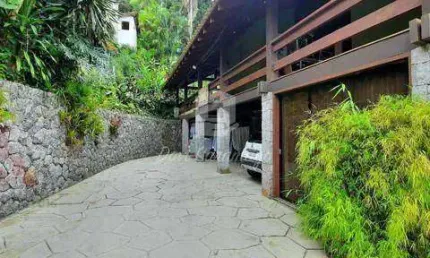 Venda - casa com 4 dormitórios. itaipu - niterói/rj