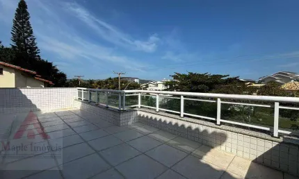 Casa triplex à venda em camboinhas, niterói – 3 quartos, 2 suítes, a 1 quadra da praia