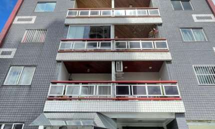 Apartamento com 3 quartos para alugar na Travessa Dom Pedro I, 460, Umarizal, Belém