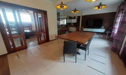 Casa com 3 quartos para alugar na Raul Teixeira Penteado, 666, Bairro das Palmeiras, Campinas, 365 m2 por R$ 7.500