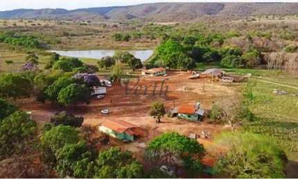 Fazenda à venda na Vereador João Narciso, 1000, Centro, Unaí, 537 m2 por R$ 16.500.000