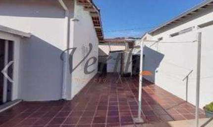 Casa com 2 quartos à venda na Rua Cônego Pedro Bonhomme, SN, Jardim Bela Vista, Campinas por R$ 540.000