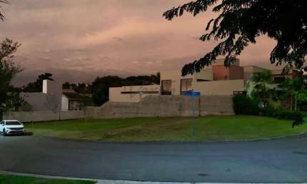 Terreno em condomínio fechado à venda na Rua Manuel Candido, 135, Loteamento Parque das Sapucaias, Campinas por R$ 950.000