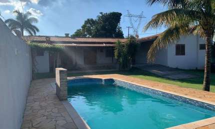 Chácara / sítio com 3 quartos à venda na Rua João Perussi, 1000, Recanto dos Dourados, Campinas, 200 m2 por R$ 742.000