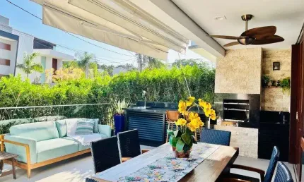 Casa com 4 quartos à venda na Alameda Mamoan, 59, Riviera de São Lourenço, Bertioga, 240 m2 por R$ 2.600.000