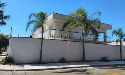Casa com 3 quartos para alugar na Avenida Santa Bárbara do Rio Pardo, 1007, Jardim Nova Europa, Campinas, 280 m2 por R$ 7.200