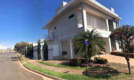 Casa com 3 quartos à venda na Avenida Doutor Eddy de Freitas Crisciuma, 800, Jardim Dona Maria Azenha, Nova Odessa, 320 m2 por R$ 1.450.000