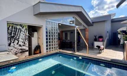 Casa com 3 quartos à venda na Avenida Júlio Xavier da Silva 90, 497, Parque Cidade Nova, Mogi Guaçu, 250 m2 por R$ 600.000
