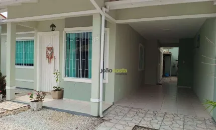 Casa com 3 dormitórios à venda, 112 m² por R$ 689.000,00 - São Sebastião - Palhoça/SC