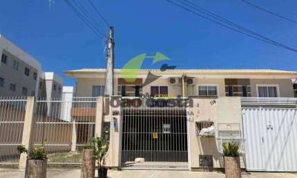 Sobrado com 2 dormitórios à venda, 242 m² - Nova Palhoça - Palhoça/SC