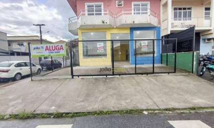 Ponto comercial com 1 sala para alugar na Avenida Brasil, 288, Bela Vista, São José