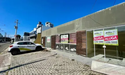 Casa comercial com 1 sala para alugar na Rua Prefeito Ari Wagner, 263, Centro, Palhoça