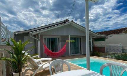 Casa com 4 dormitórios para alugar, 90 m² - Praia Do Meio (Ens Brito) - Palhoça/SC